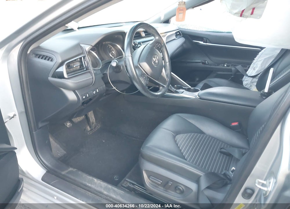 2019 TOYOTA CAMRY SE VIN: 4T1B11HK3KU680646