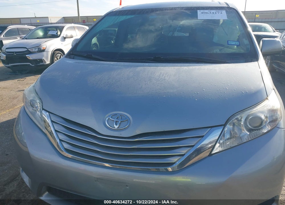 2015 TOYOTA SIENNA LE 8 PASSENGER VIN: 5TDKK3DC8FS537049