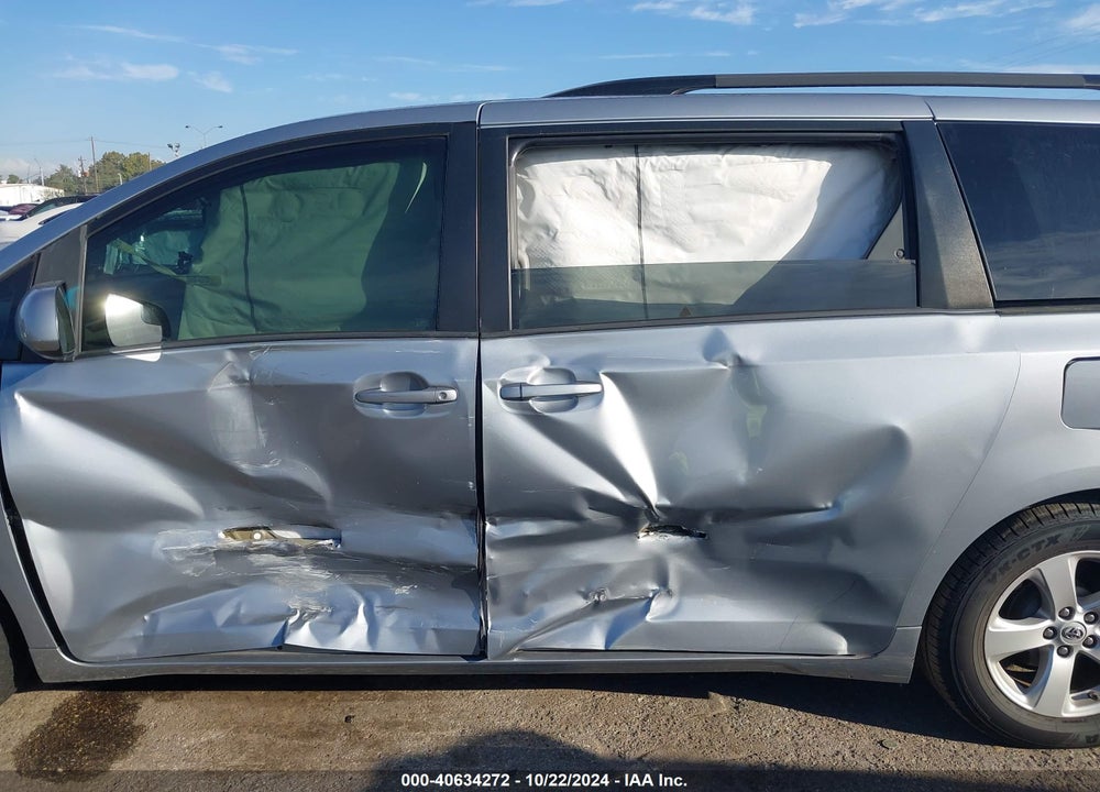 2015 TOYOTA SIENNA LE 8 PASSENGER VIN: 5TDKK3DC8FS537049