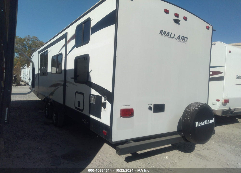 2018 HEARTLAND TRAVEL TRAILER VIN: 5SFNB3623JE356566