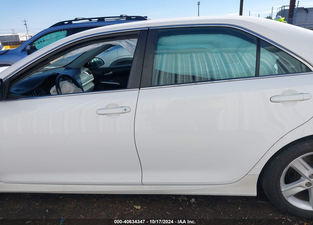 2014 TOYOTA CAMRY SE VIN: 4T1BF1FKXEU826677