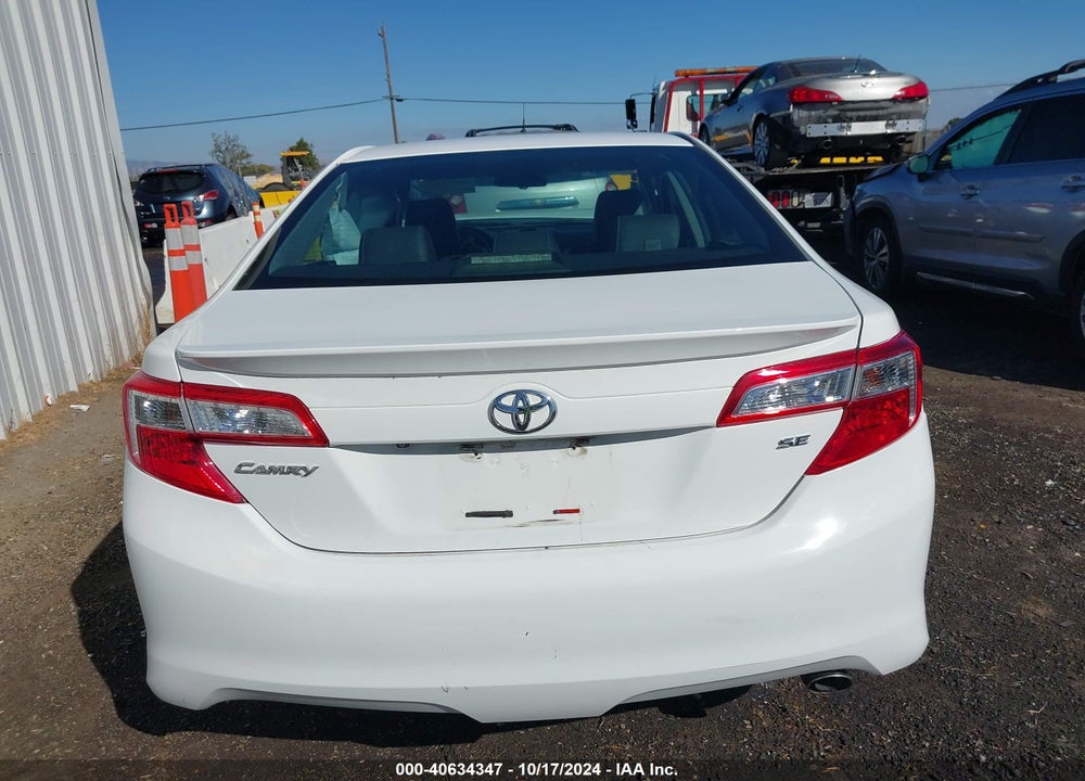 2014 TOYOTA CAMRY SE VIN: 4T1BF1FKXEU826677