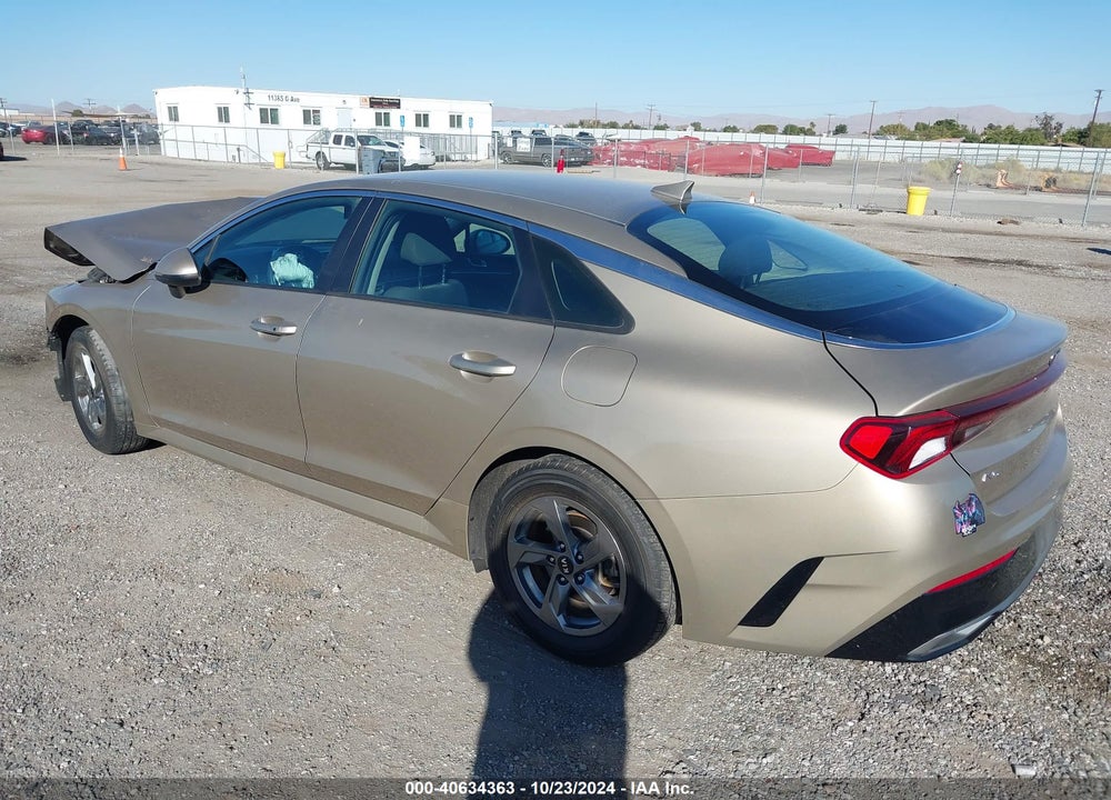 2021 KIA K5 LXS VIN: 5XXG14J26MG045452