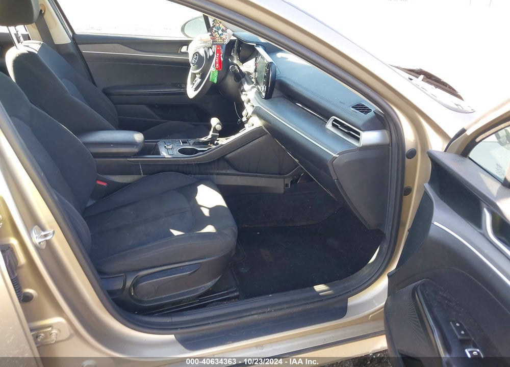 2021 KIA K5 LXS VIN: 5XXG14J26MG045452
