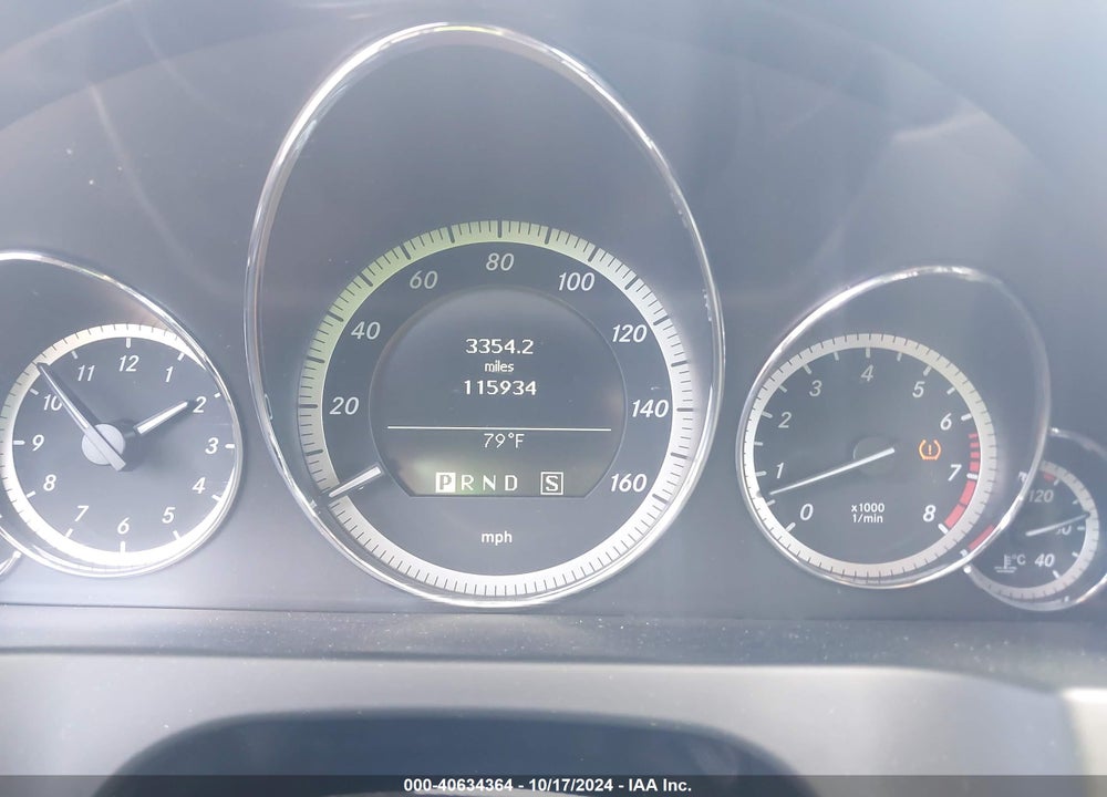 2011 MERCEDES-BENZ E 550 VIN: WDDKK7CF1BF104109