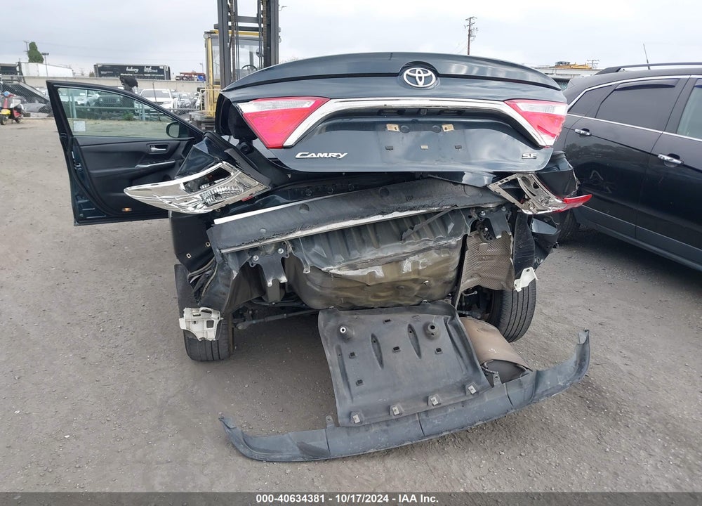 2016 TOYOTA CAMRY SE VIN: 4T1BF1FK3GU264155