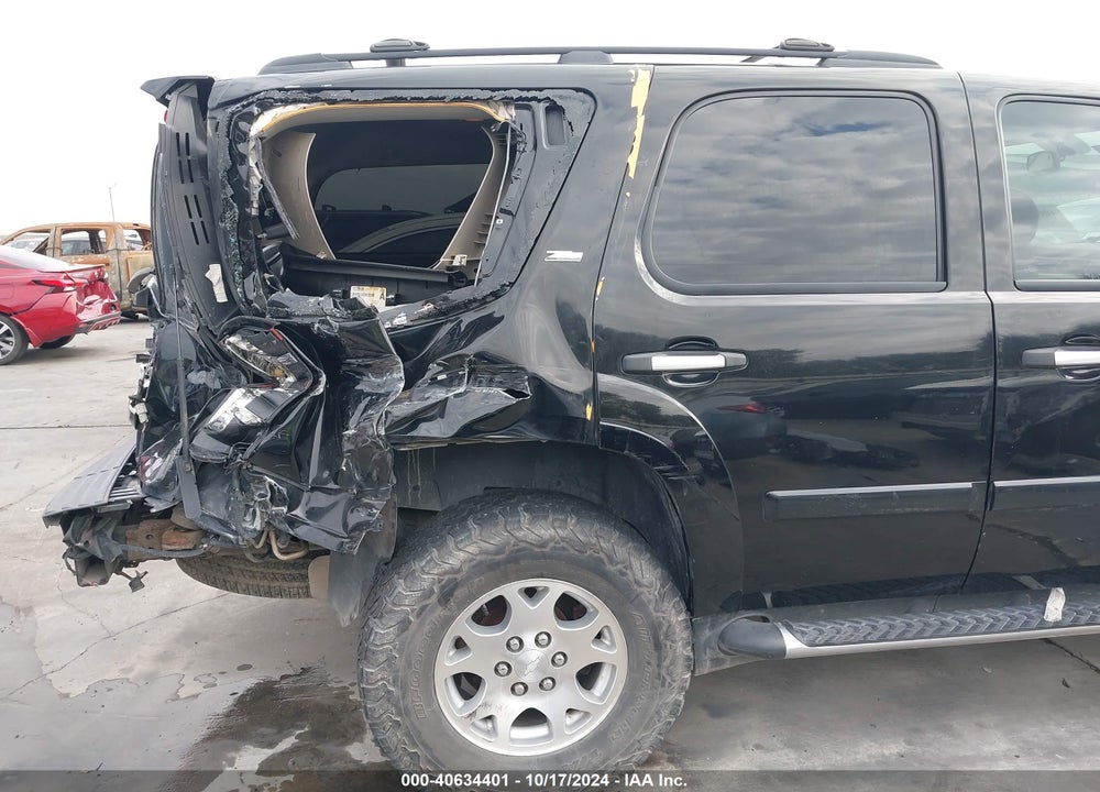 2008 CHEVROLET TAHOE LT VIN: 1GNFC13018R162527