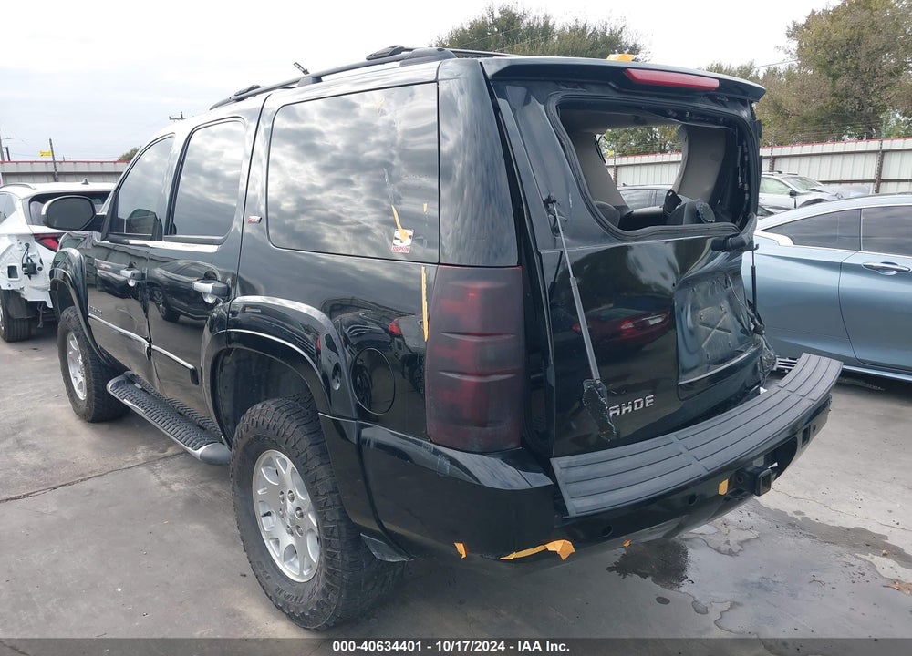 2008 CHEVROLET TAHOE LT VIN: 1GNFC13018R162527