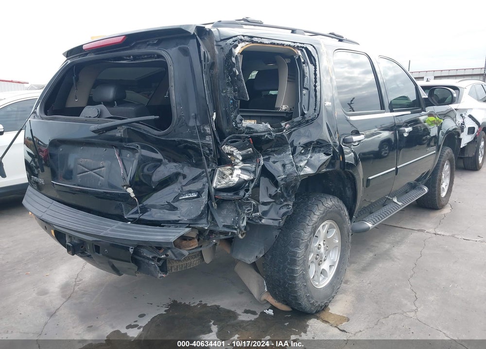 2008 CHEVROLET TAHOE LT VIN: 1GNFC13018R162527