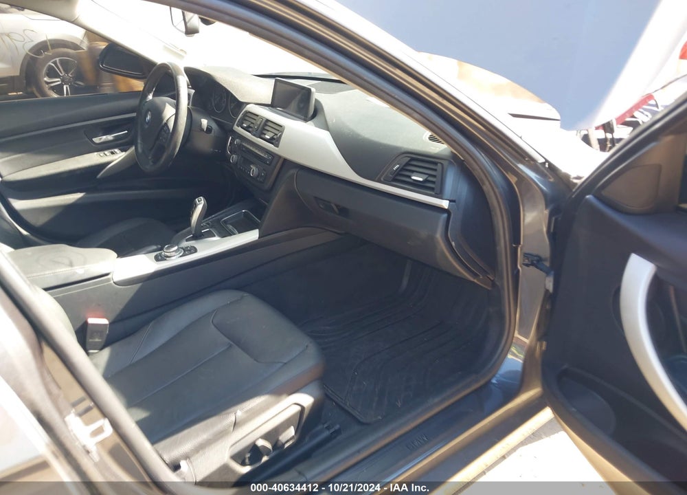2013 BMW 328I XDRIVE VIN: WBA3B3C57DF541806