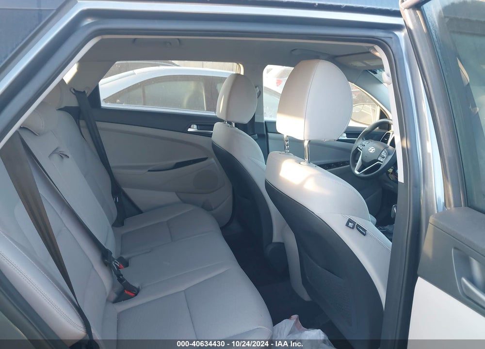 2019 HYUNDAI TUCSON SE VIN: KM8J2CA4XKU917794