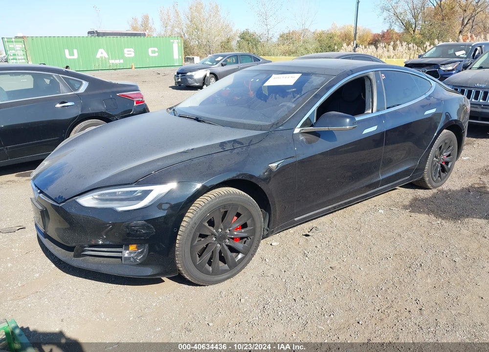 2018 TESLA MODEL S 100D/75D/P100D VIN: 5YJSA1E48JF243923