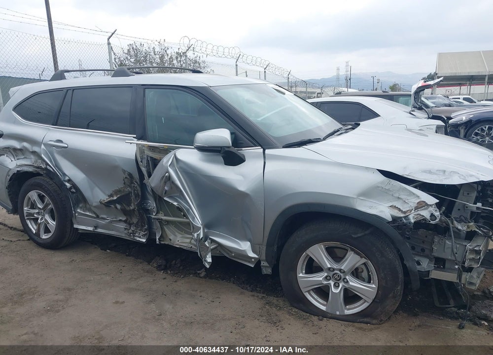 2020 TOYOTA HIGHLANDER L VIN: 5TDCZRAHXLS017871