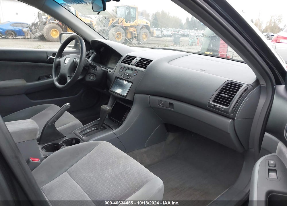 2004 HONDA ACCORD 2.4 LX VIN: 1HGCM56414A165338