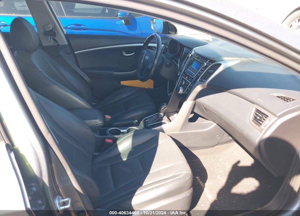 2017 HYUNDAI ELANTRA GT VIN: KMHD35LHXHU353787
