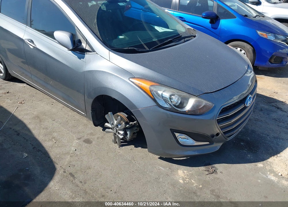 2017 HYUNDAI ELANTRA GT VIN: KMHD35LHXHU353787