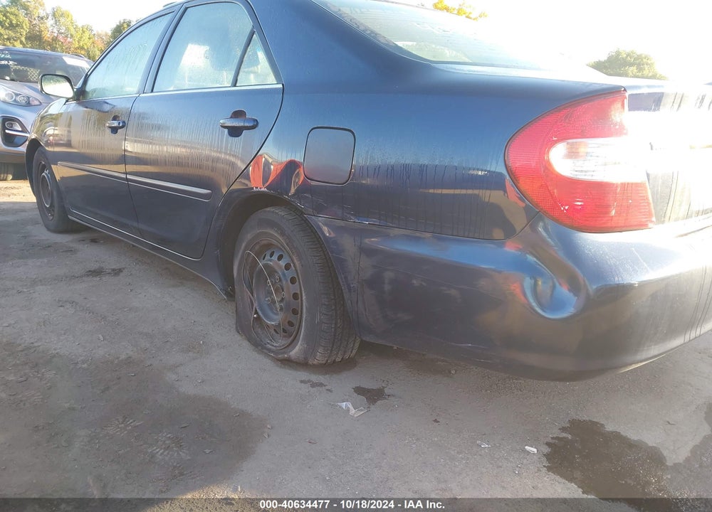 2004 TOYOTA CAMRY LE VIN: 4T1BE32K54U282284