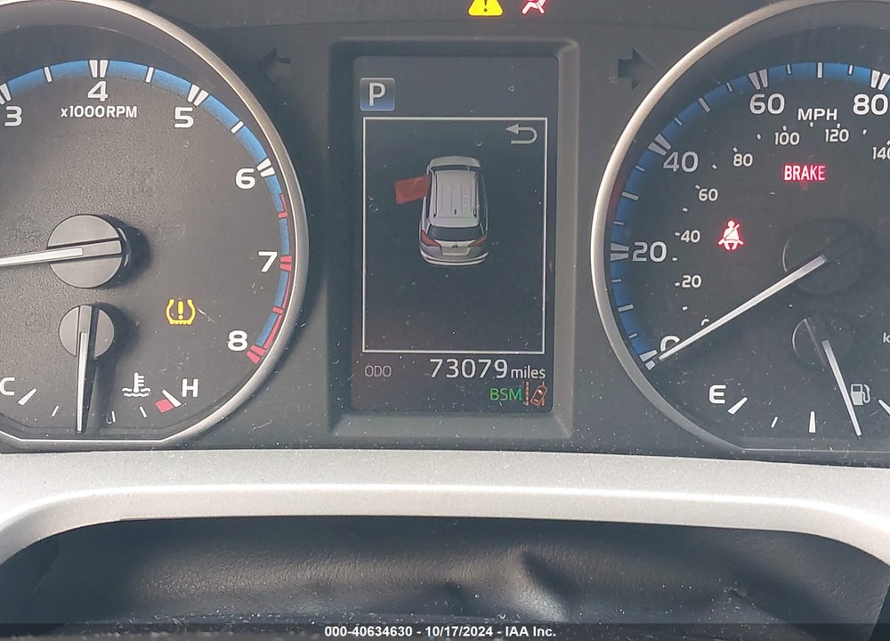 2018 TOYOTA RAV4 ADVENTURE/XLE VIN: 2T3WFREV0JW519564