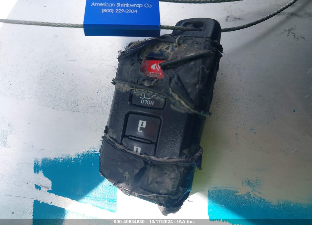 2018 TOYOTA RAV4 ADVENTURE/XLE VIN: 2T3WFREV0JW519564