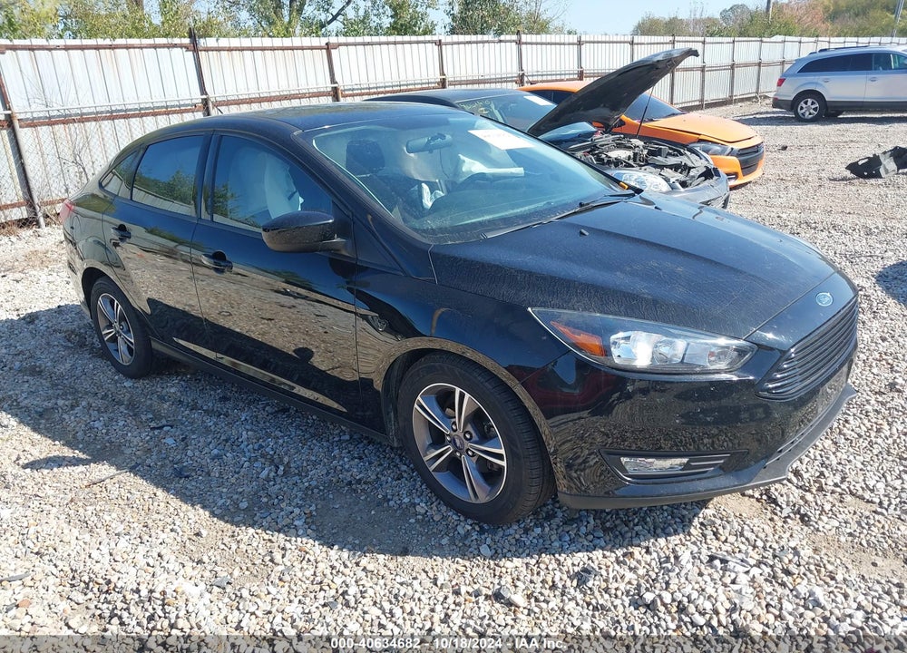 2018 FORD FOCUS SE VIN: 1FADP3FE3JL330366