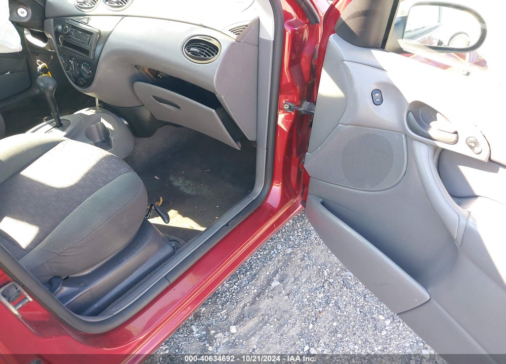 2004 FORD FOCUS SE VIN: 1FAFP34334W168882