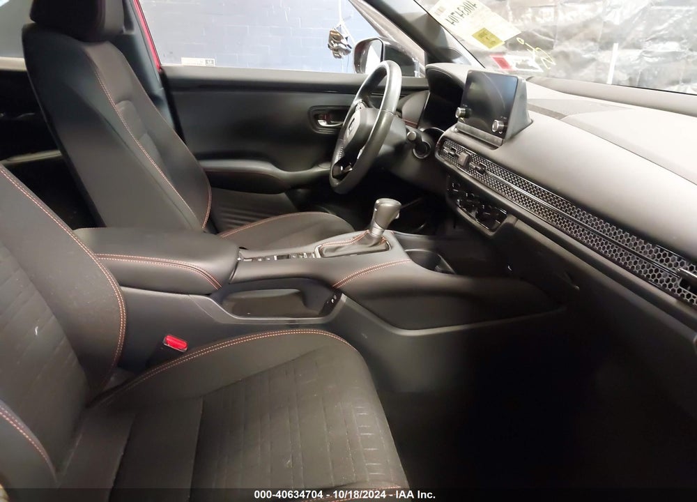 2024 HONDA HR-V AWD SPORT/AWD SPORT W/O BSI VIN: 3CZRZ2H52RM742655