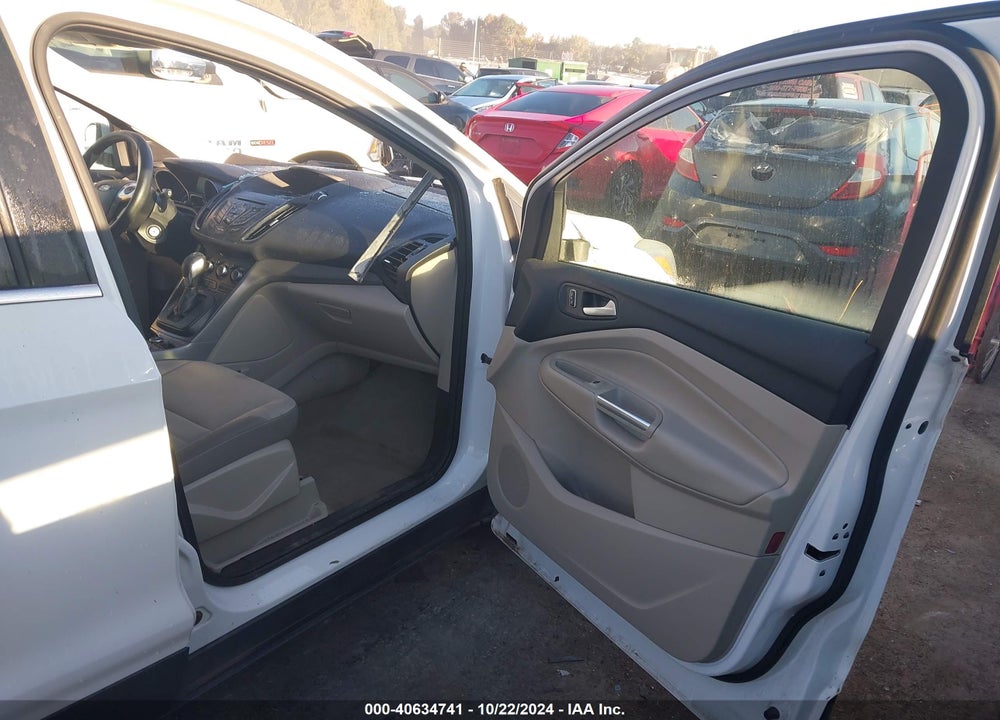 2016 FORD ESCAPE SE VIN: 1FMCU0G99GUB25390