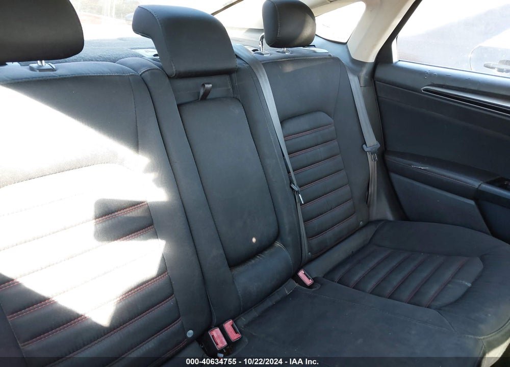 2014 FORD FUSION SE VIN: 1FA6P0H75E5405519