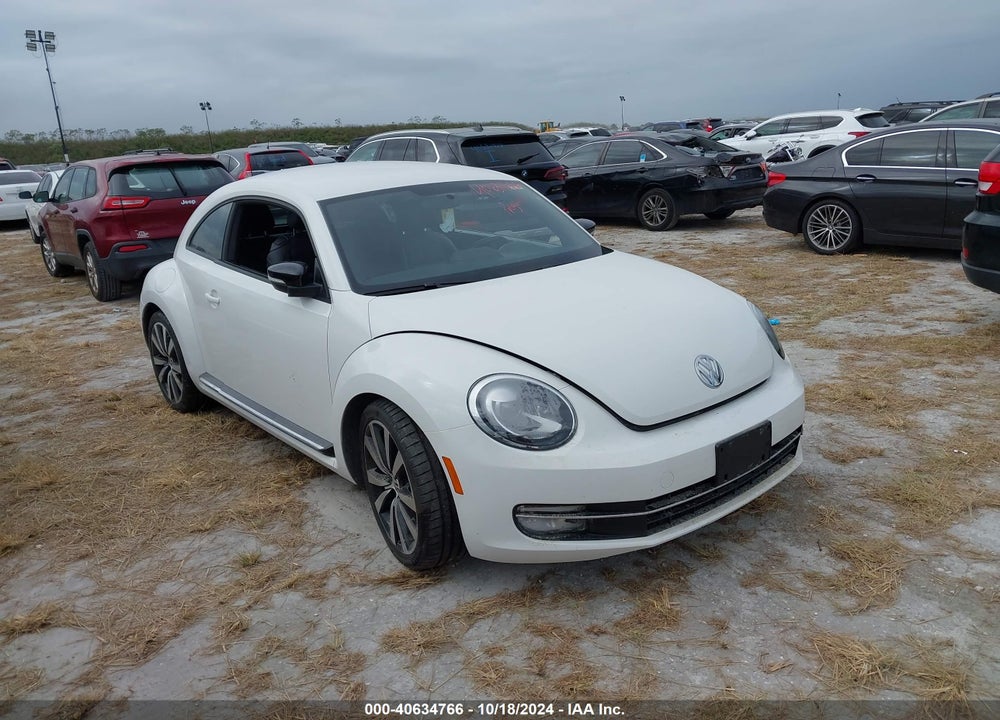 2012 VOLKSWAGEN BEETLE 2.0T TURBO VIN: 3VWVA7ATXCM642146