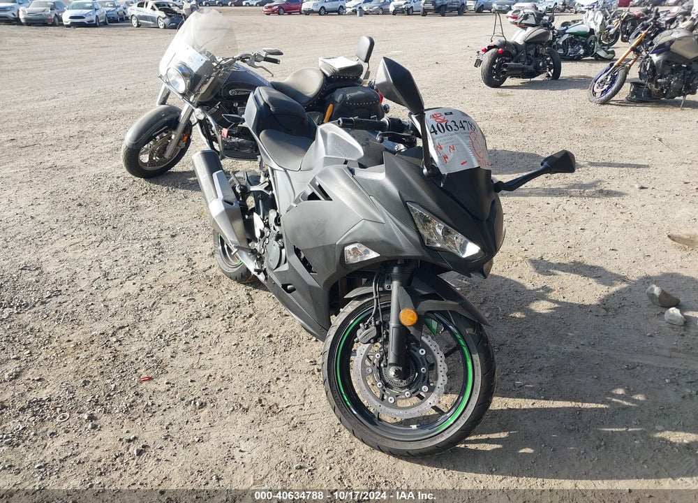 2023 KAWASAKI EX400 VIN: JKAEXKG18PDAK3067