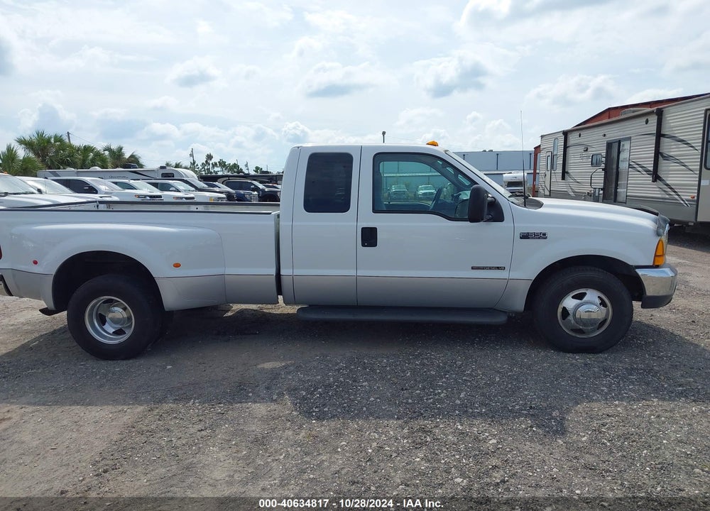 2000 FORD F-350 LARIAT/XL/XLT VIN: 1FTWX32F2YEA60207
