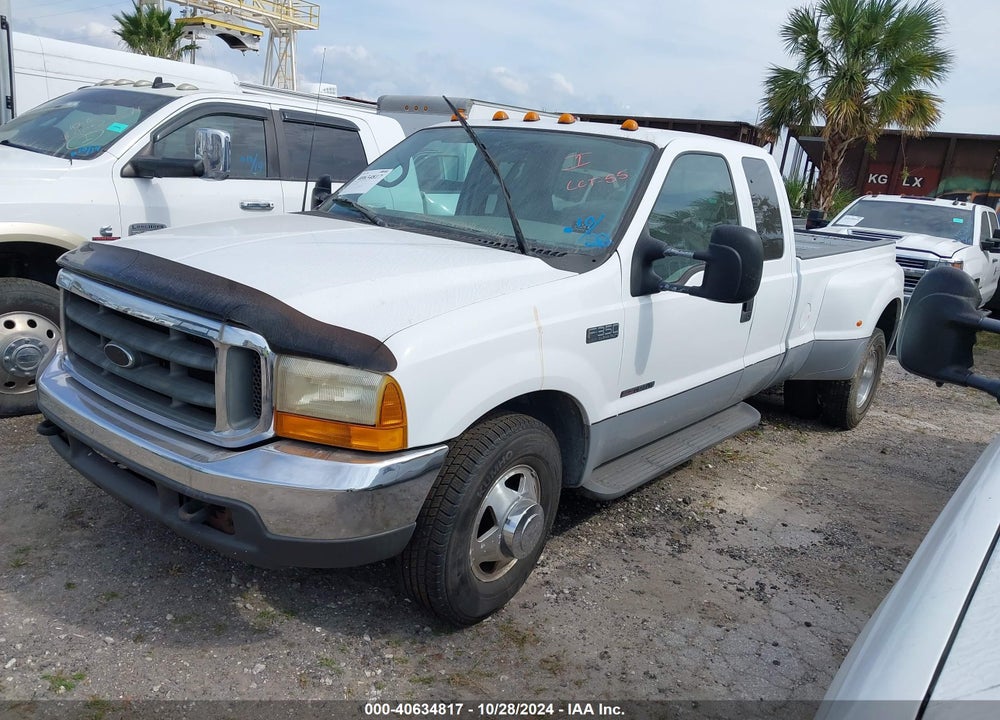 2000 FORD F-350 LARIAT/XL/XLT VIN: 1FTWX32F2YEA60207