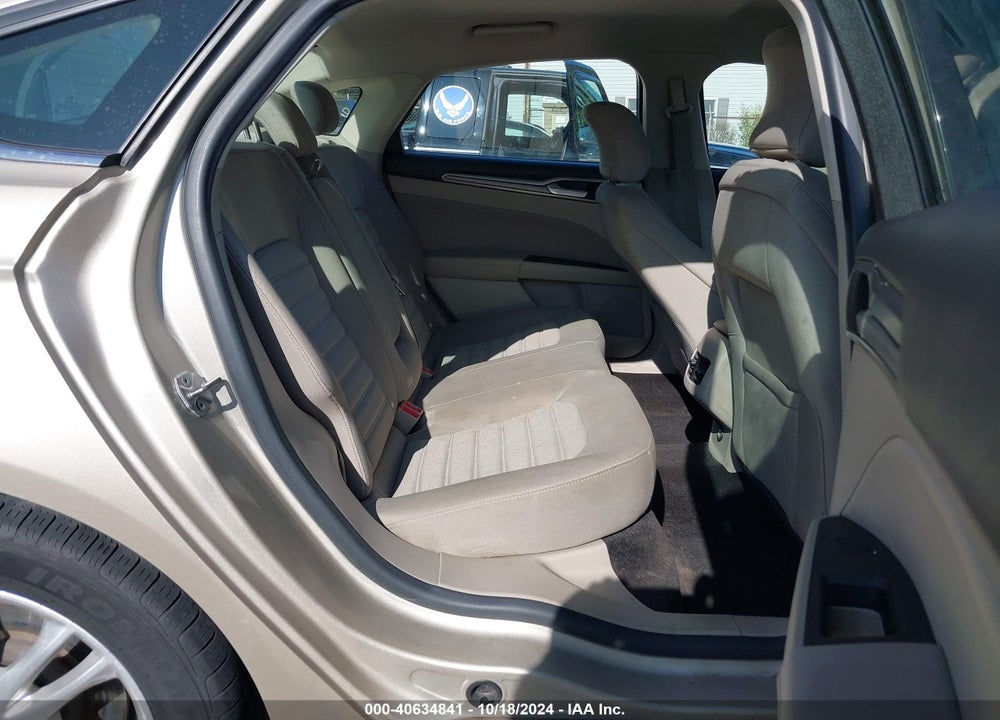 2018 FORD FUSION SE VIN: 3FA6P0HD6JR174319