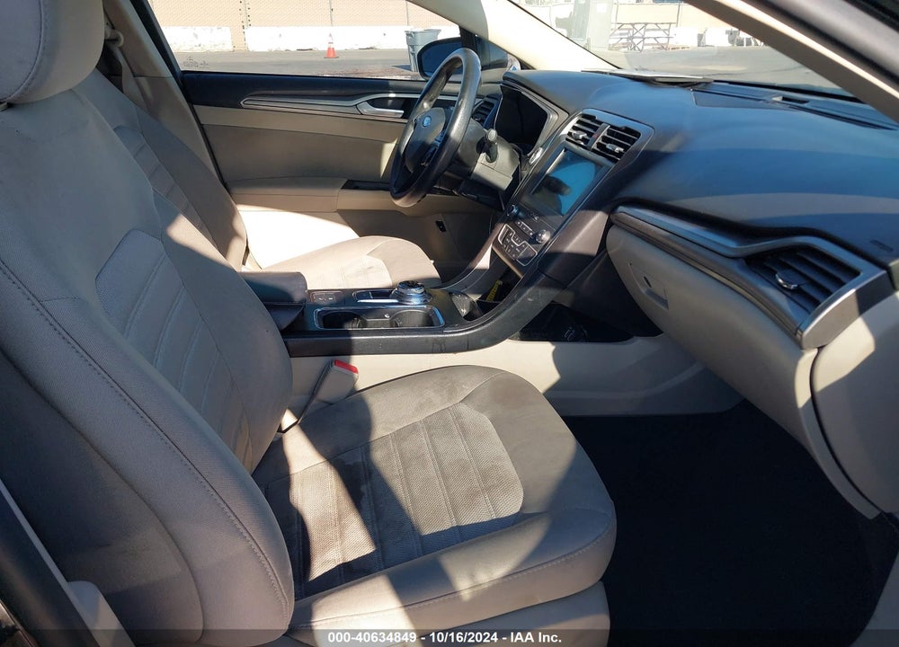2019 FORD FUSION HYBRID SE VIN: 3FA6P0LU6KR256494