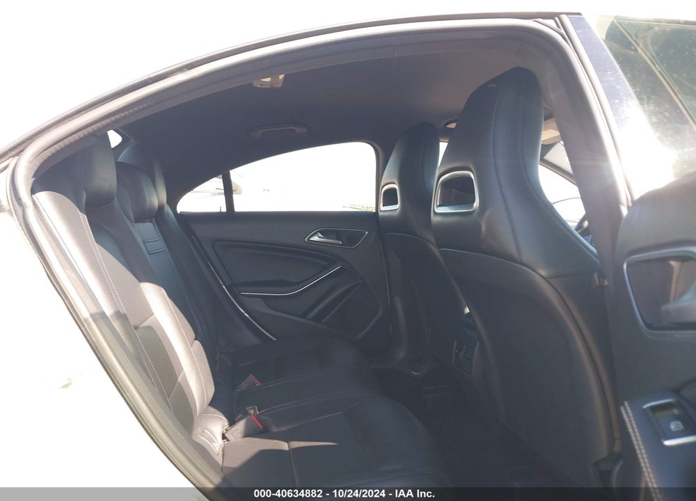 2015 MERCEDES-BENZ CLA 250 4MATIC VIN: WDDSJ4GB8FN175523