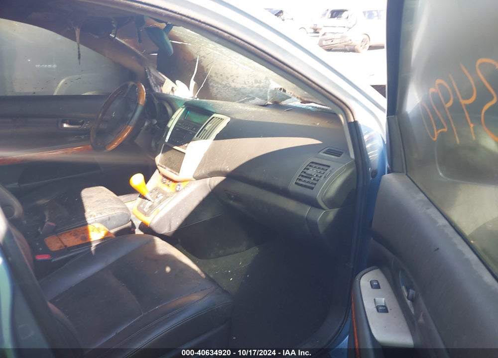 2008 LEXUS RX 350 VIN: 2T2HK31UX8C084115