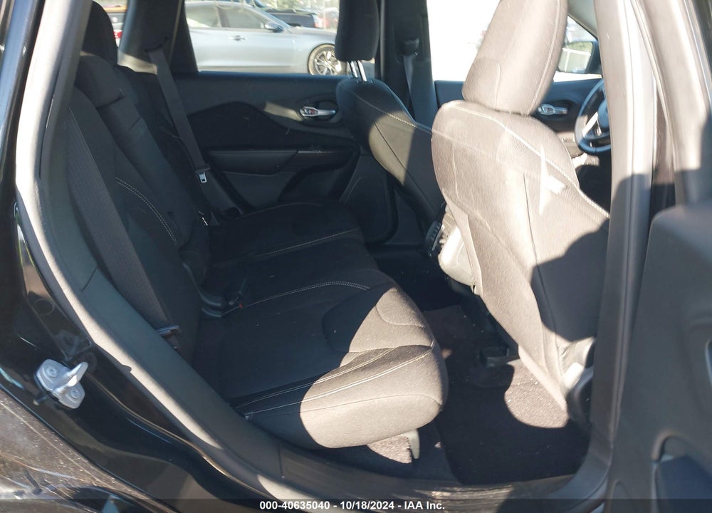 2016 JEEP CHEROKEE LATITUDE VIN: 1C4PJMCS6GW331530