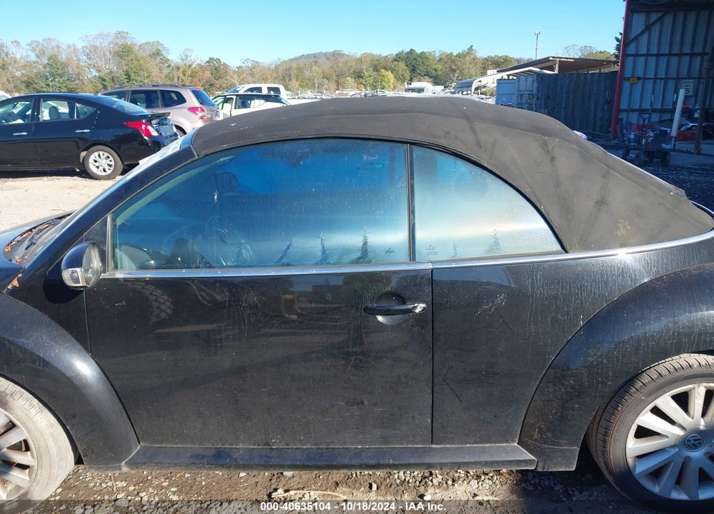 2008 VOLKSWAGEN NEW BEETLE SE VIN: 3VWRF31YX8M409916