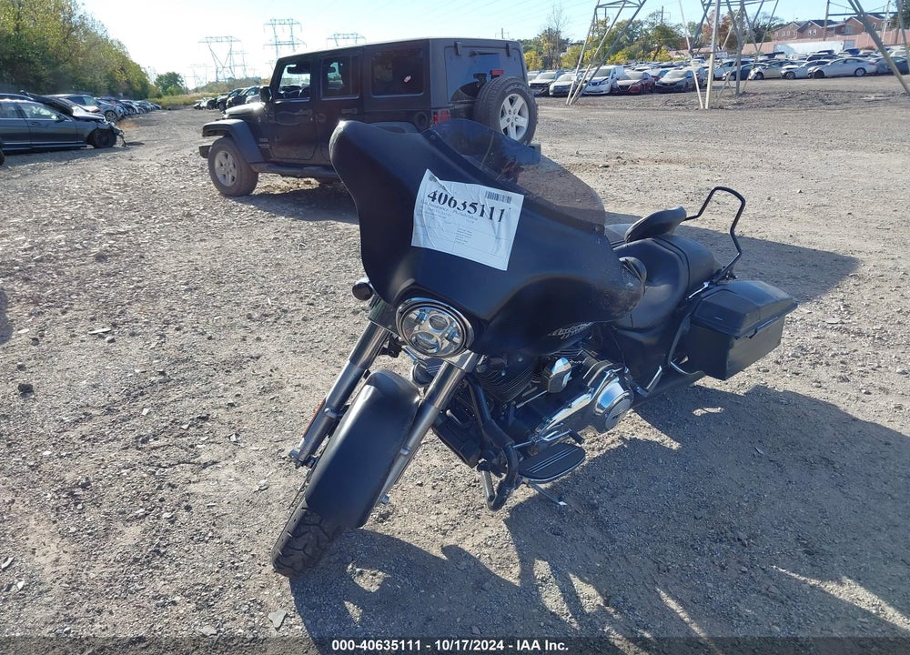 2012 HARLEY-DAVIDSON FLHX STREET GLIDE VIN: 1HD1KBM1XCB655867