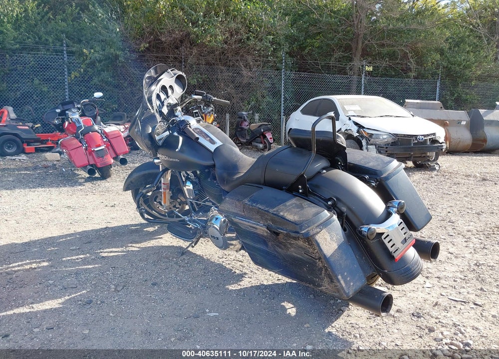 2012 HARLEY-DAVIDSON FLHX STREET GLIDE VIN: 1HD1KBM1XCB655867