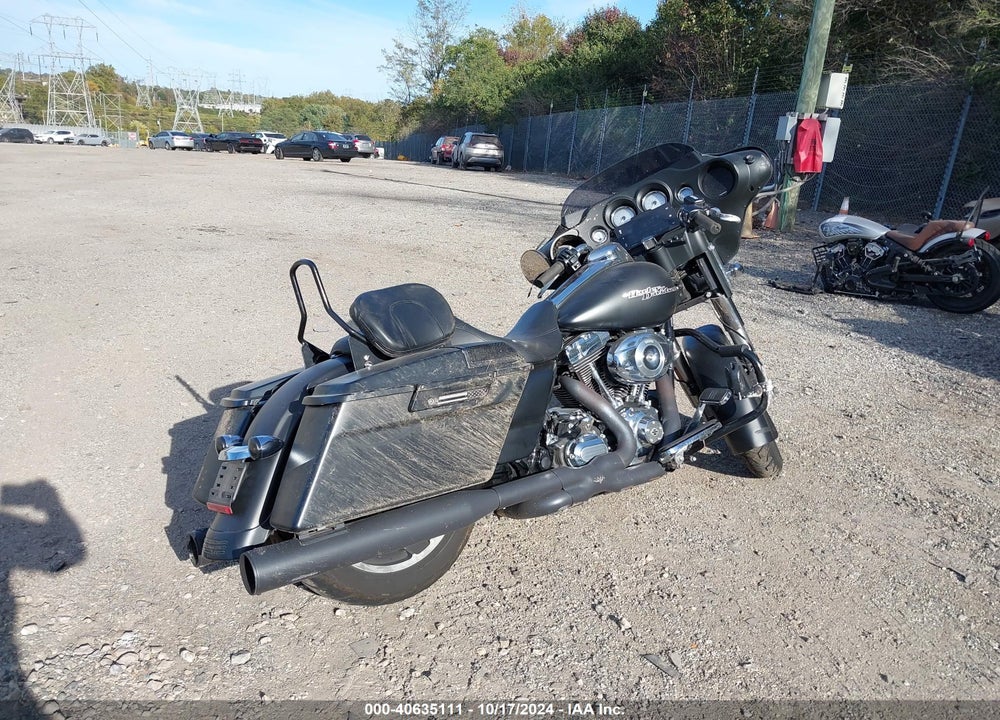 2012 HARLEY-DAVIDSON FLHX STREET GLIDE VIN: 1HD1KBM1XCB655867