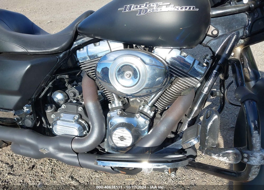2012 HARLEY-DAVIDSON FLHX STREET GLIDE VIN: 1HD1KBM1XCB655867
