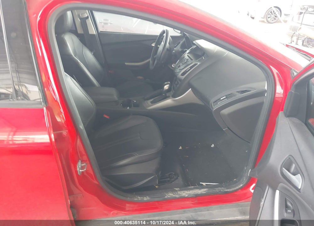 2014 FORD FOCUS SE VIN: 1FADP3K20EL265803