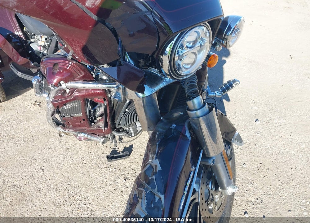 2022 HARLEY-DAVIDSON FLHTCUTG VIN: 1HD1MAF14NB858127