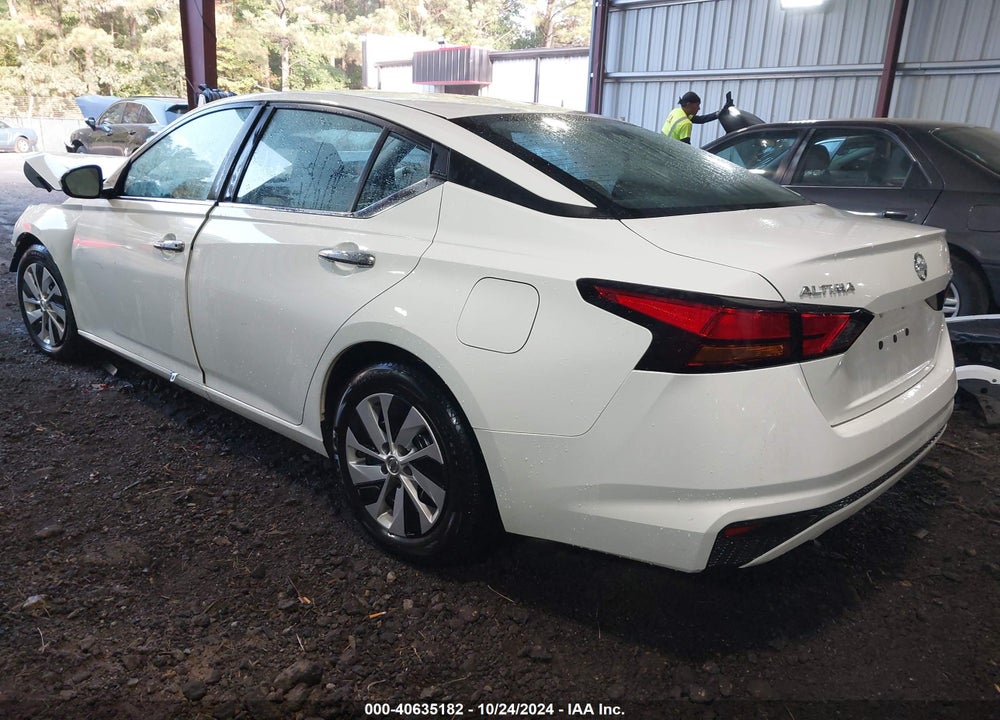 2022 NISSAN ALTIMA S FWD VIN: 1N4BL4BV3NN328674