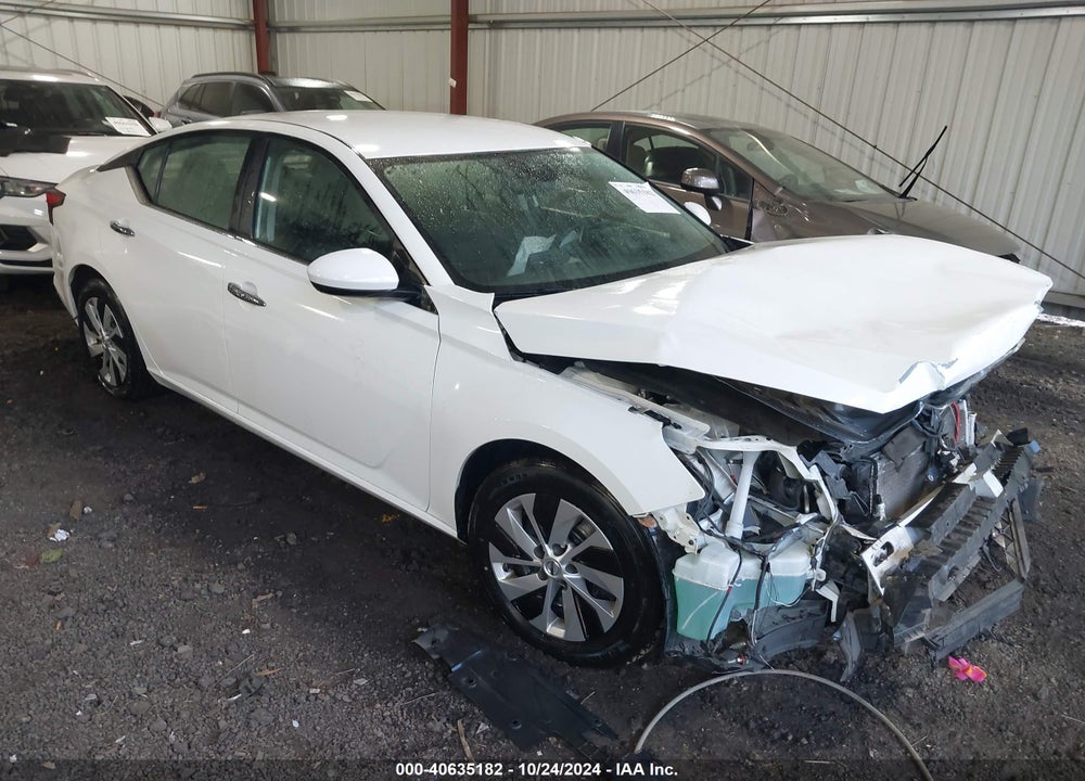 2022 NISSAN ALTIMA S FWD VIN: 1N4BL4BV3NN328674