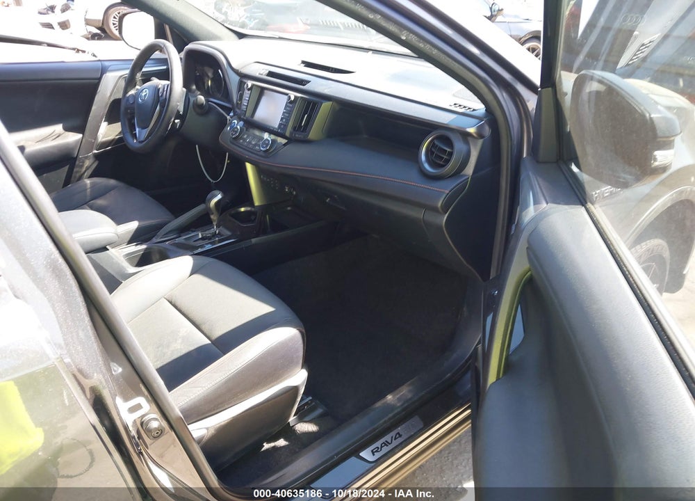 2017 TOYOTA RAV4 HYBRID SE VIN: JTMJJREV2HD086913