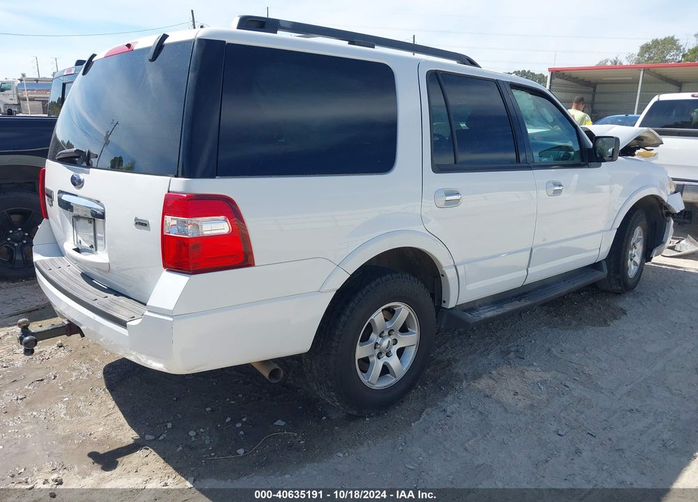 2010 FORD EXPEDITION XLT VIN: 1FMJU1F59AEB45622