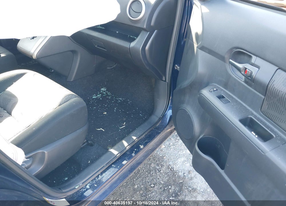 2014 SCION XB VIN: JTLZE4FE4EJ054555