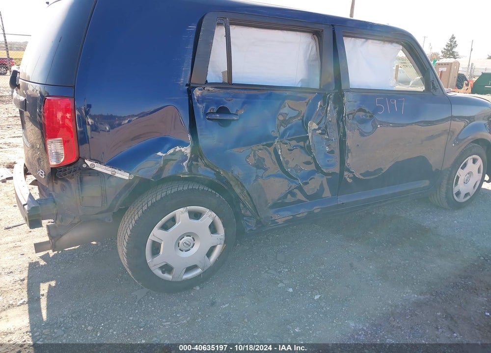 2014 SCION XB VIN: JTLZE4FE4EJ054555